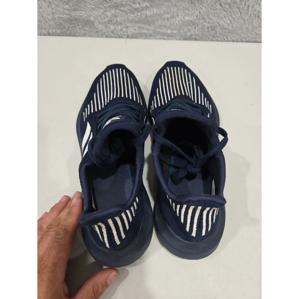 adidas Swift Run Collegiate Navy/EE4445 Footwear White/Blue Sz 11.5